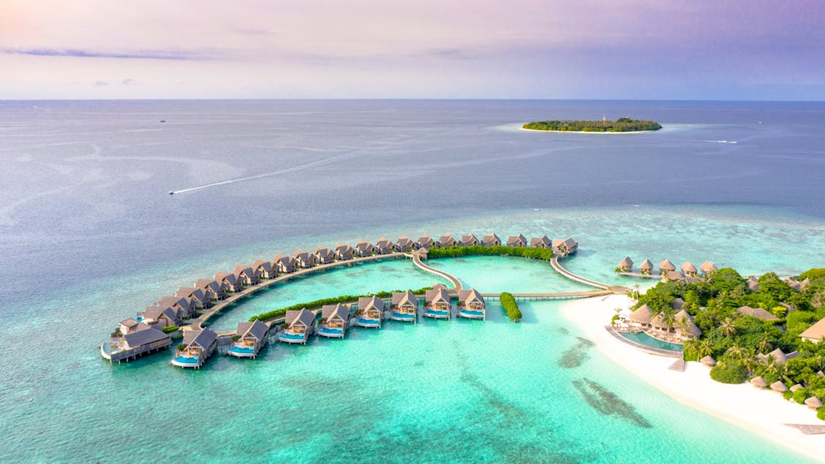 Golo Nara Seaside Villa 2