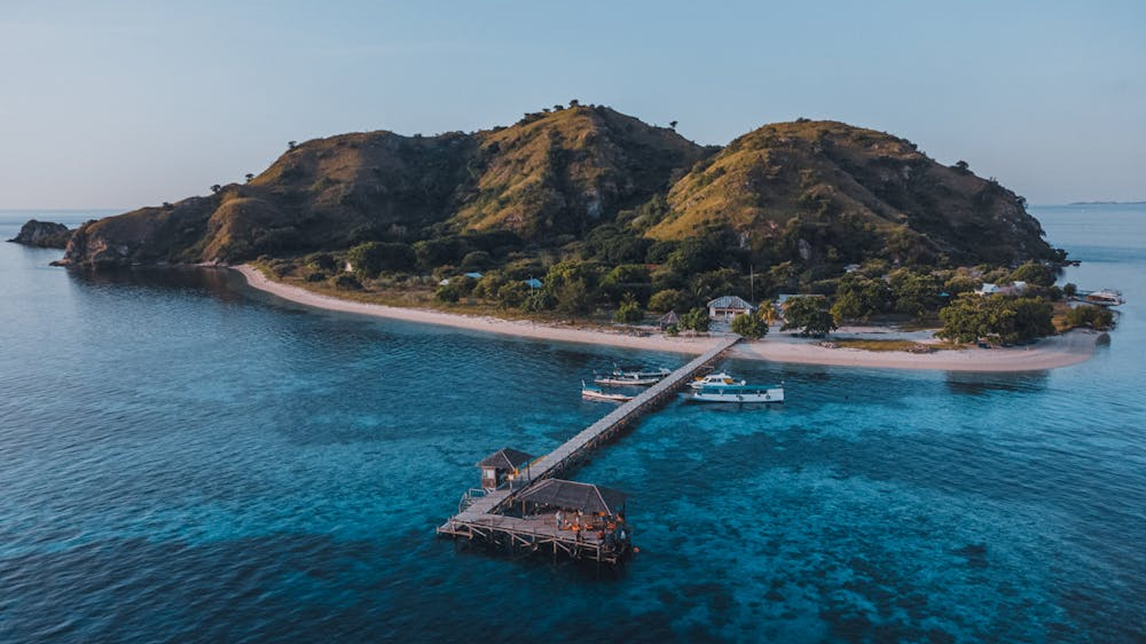 Golo Nara Seaside Villa 3